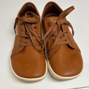 Classic unisex snickers on brown leather  Size 8